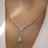 14K White Gold Round Cut Diamond Stone Necklace